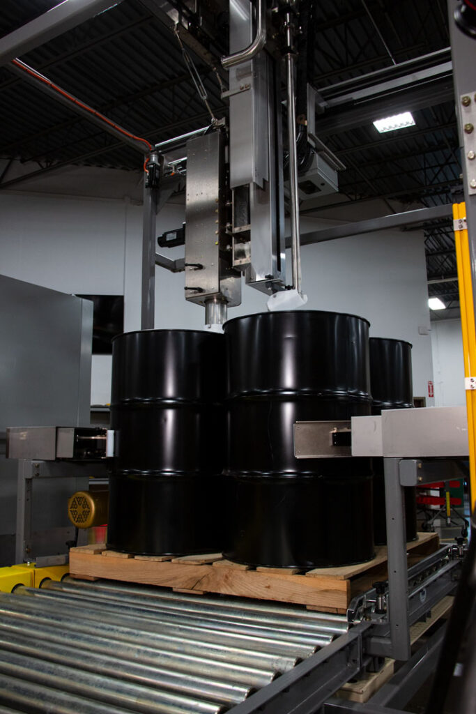 Ideal Pase Gantry-Style Auto Drum and Tote Liquid Filler Bottom Shot